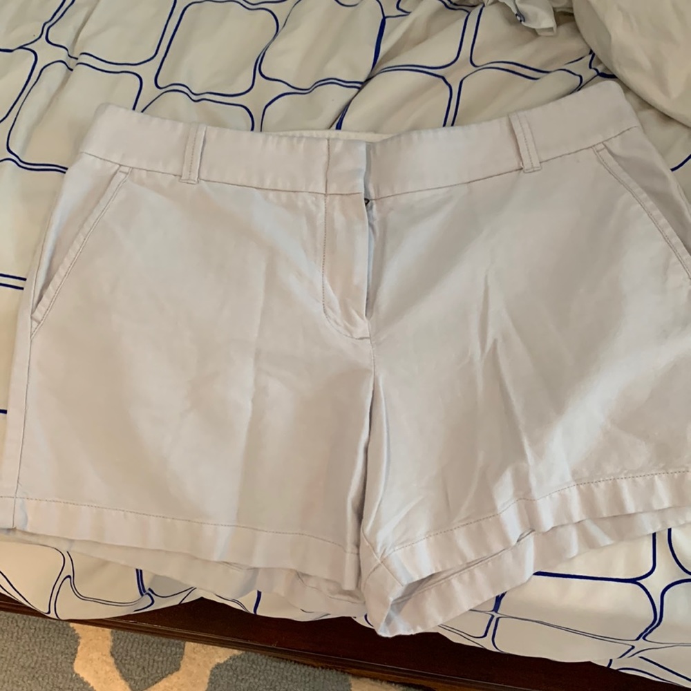 Grey/white shorts